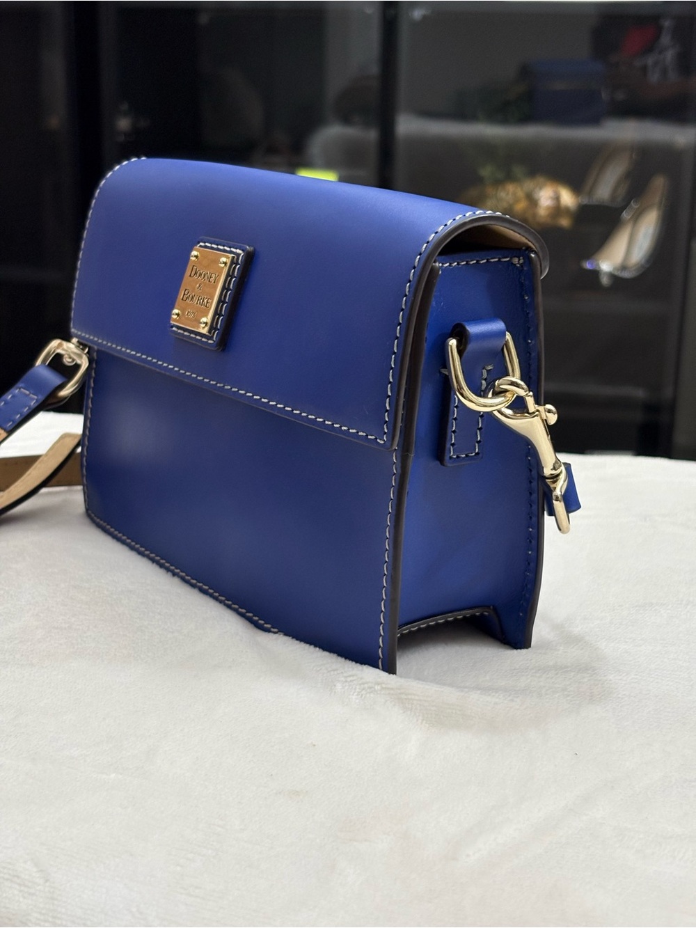 Dooney & Bourke Beacon Small East/West Flap Crossbody – Royal Blue w/ Wallet. - Picture 4 of 16